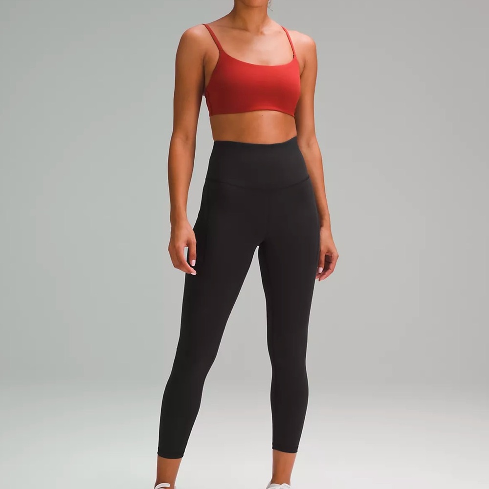 Lululemon wonder train black leggings size 4